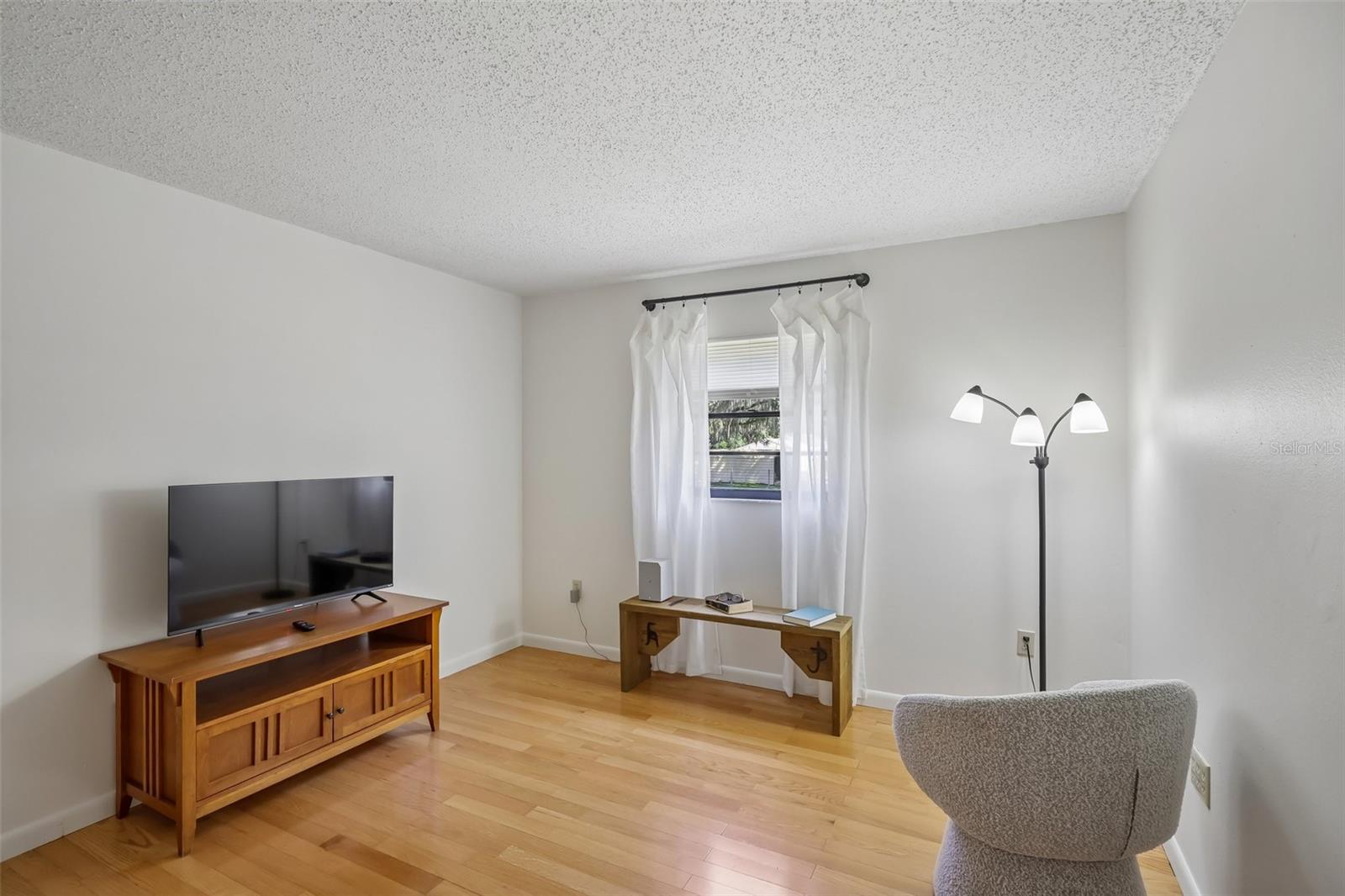 209 Jasper St Property Photo 16