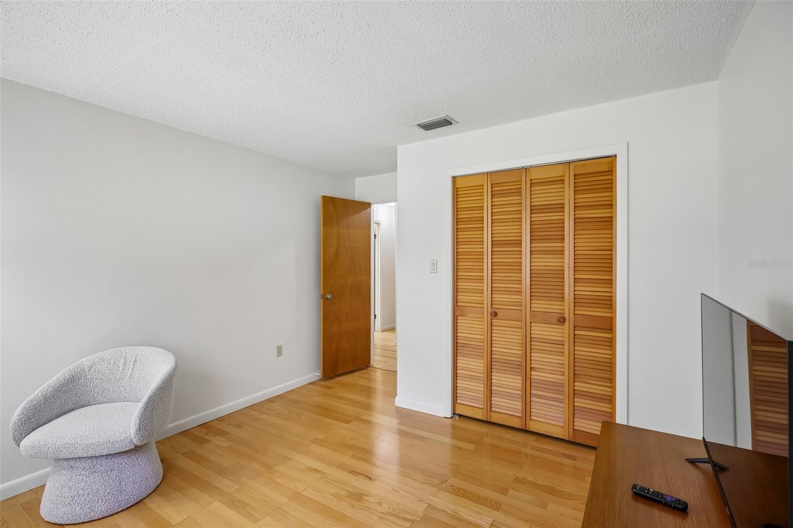 209 Jasper St Property Photo 17