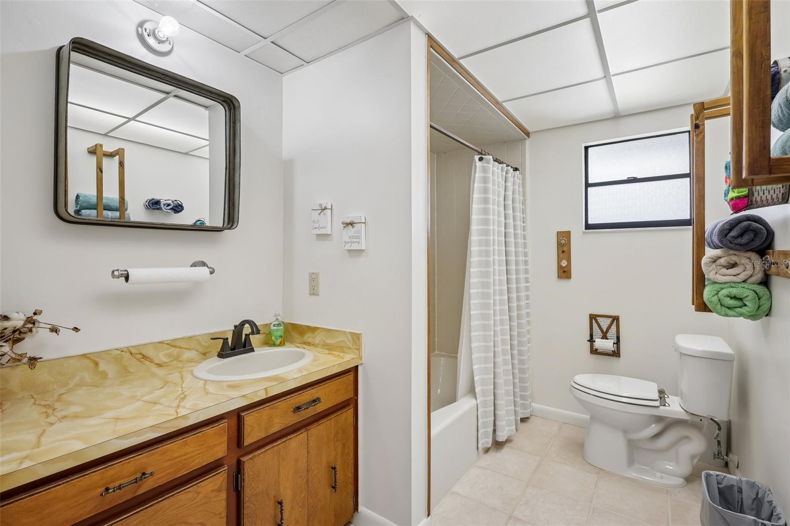 209 Jasper St Property Photo 21