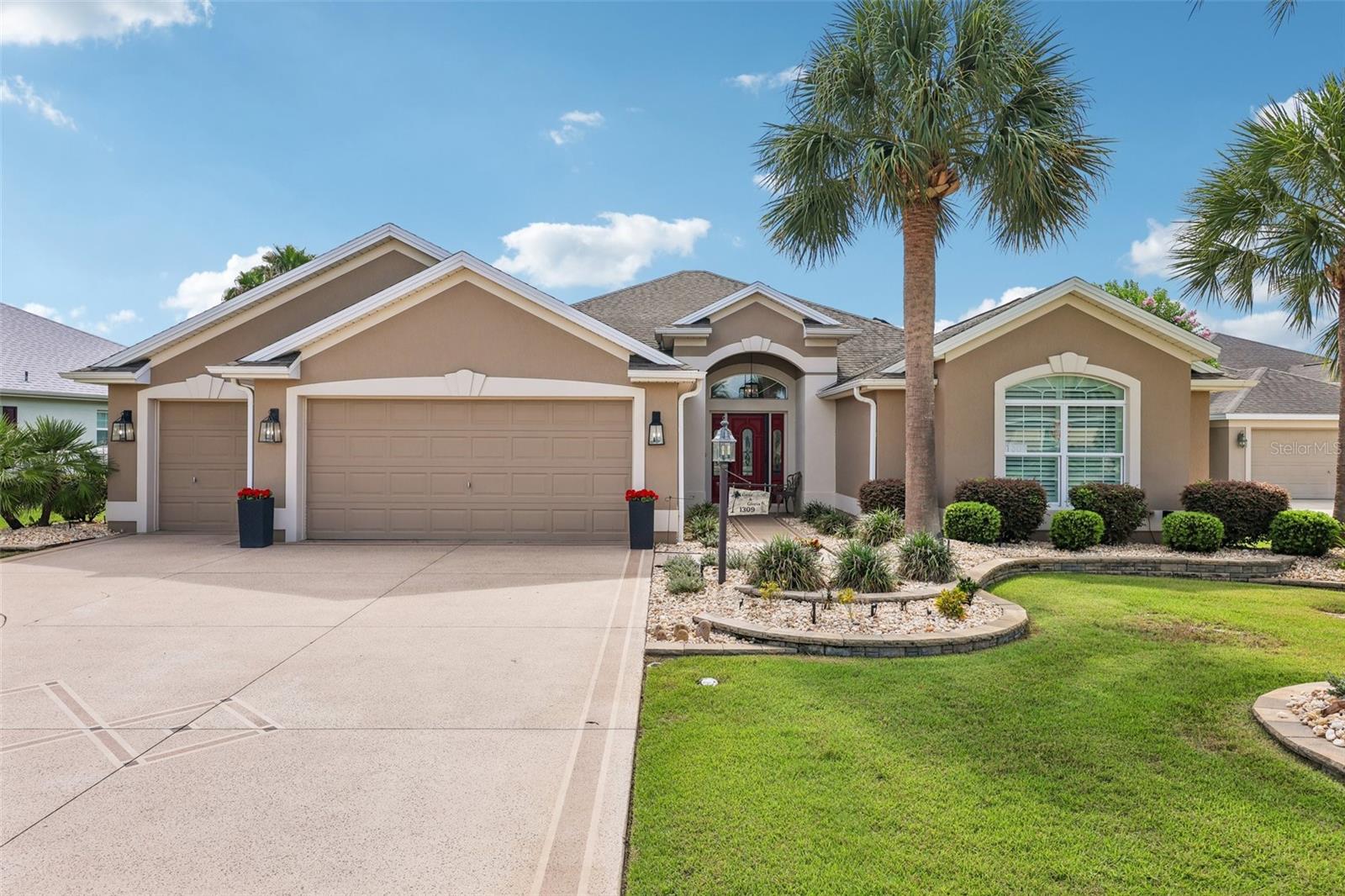 1309 Allaire Loop Property Photo 1