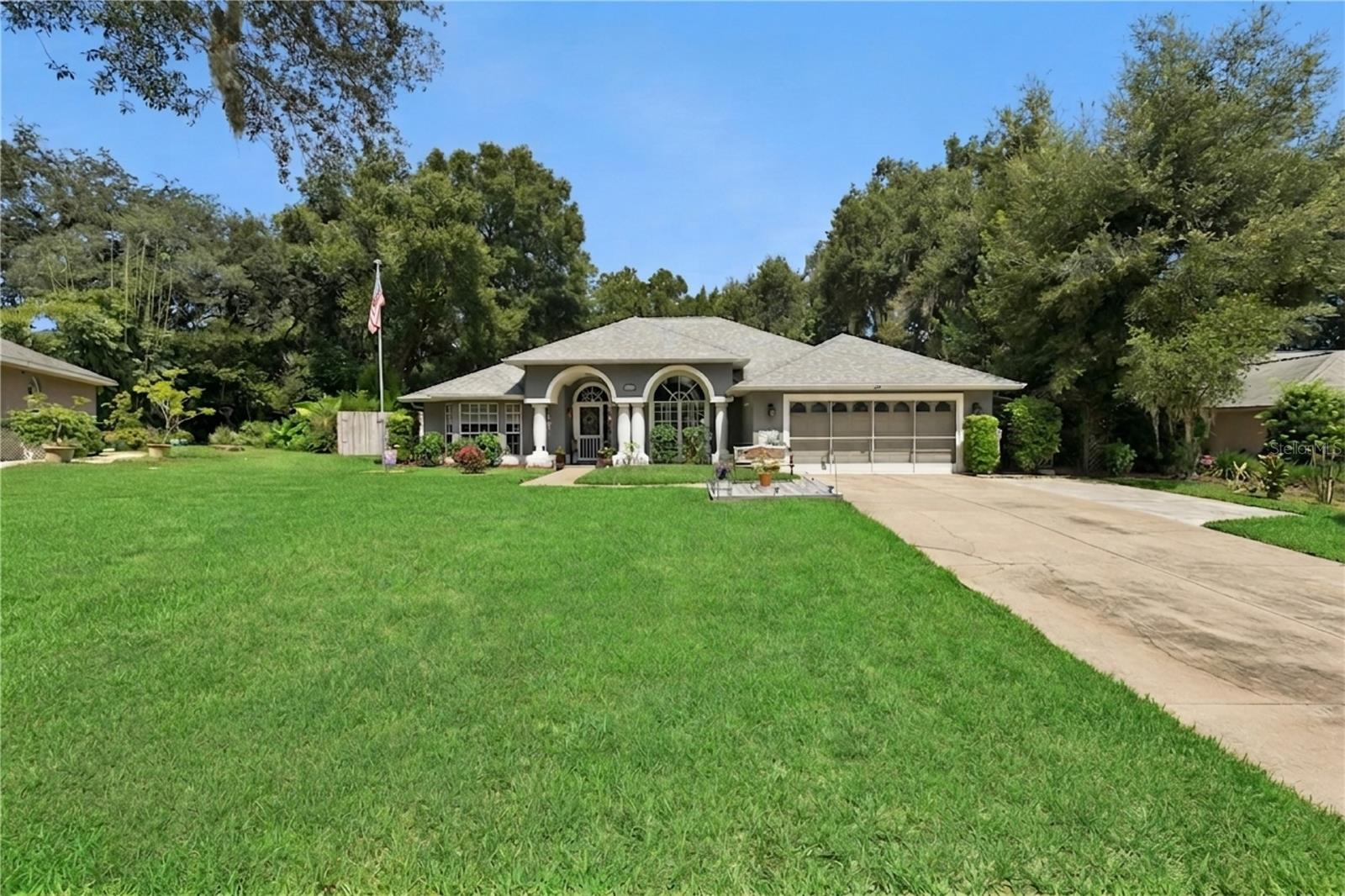 33440 Lake Bend Cir Property Photo 2