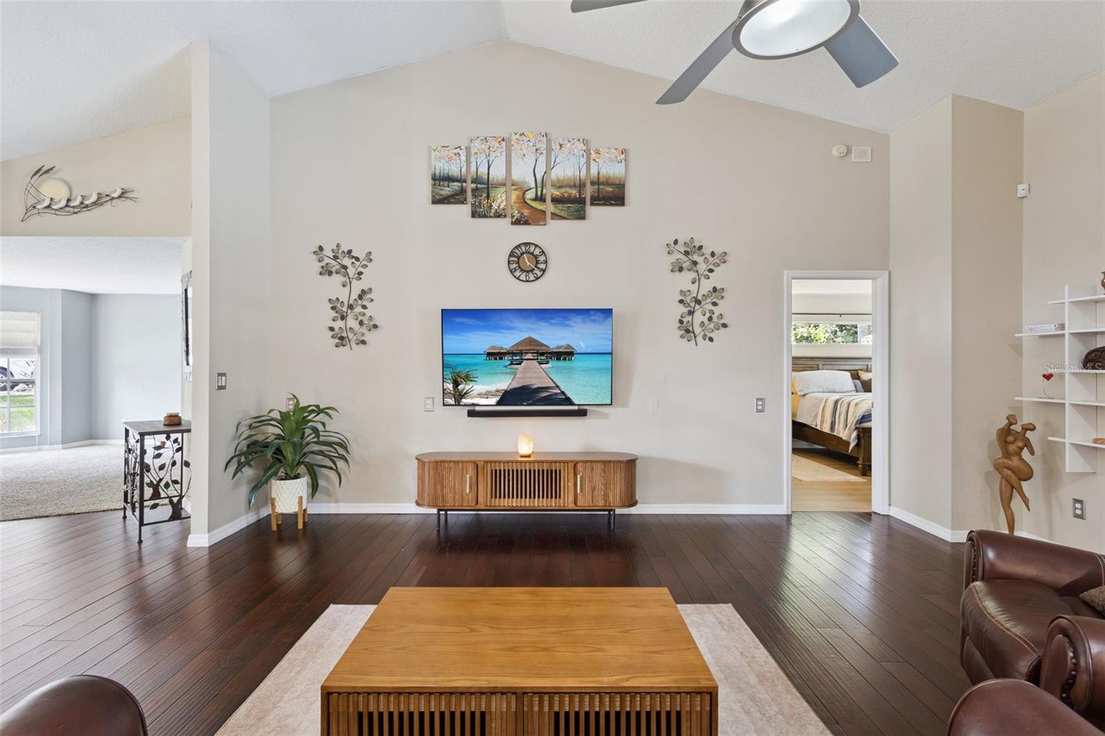 33440 Lake Bend Cir Property Photo 6