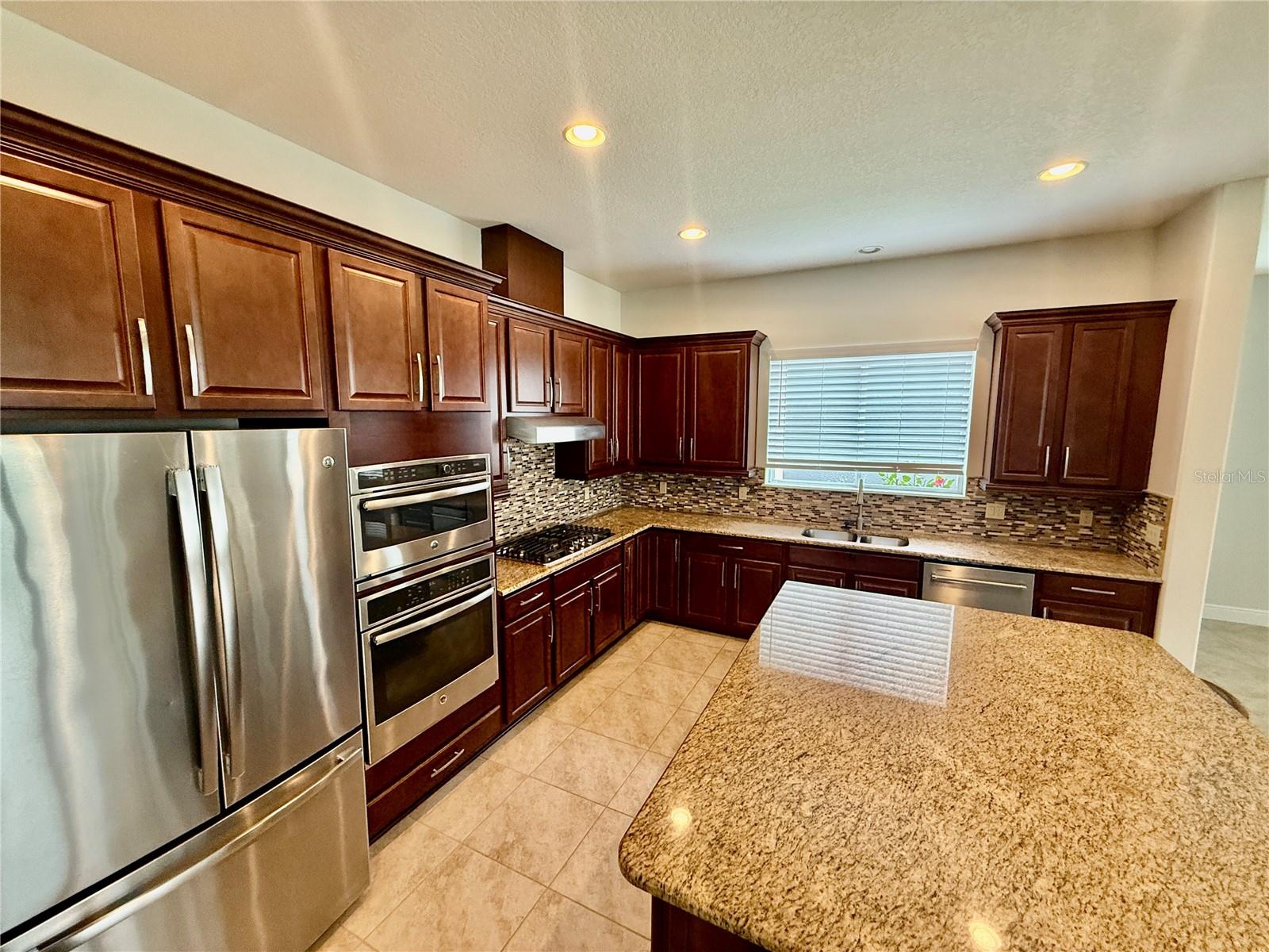 243 Silver Maple Rd Property Photo 11