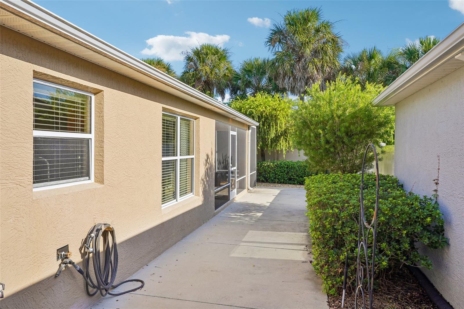 583 Arteaga Way Property Photo 42