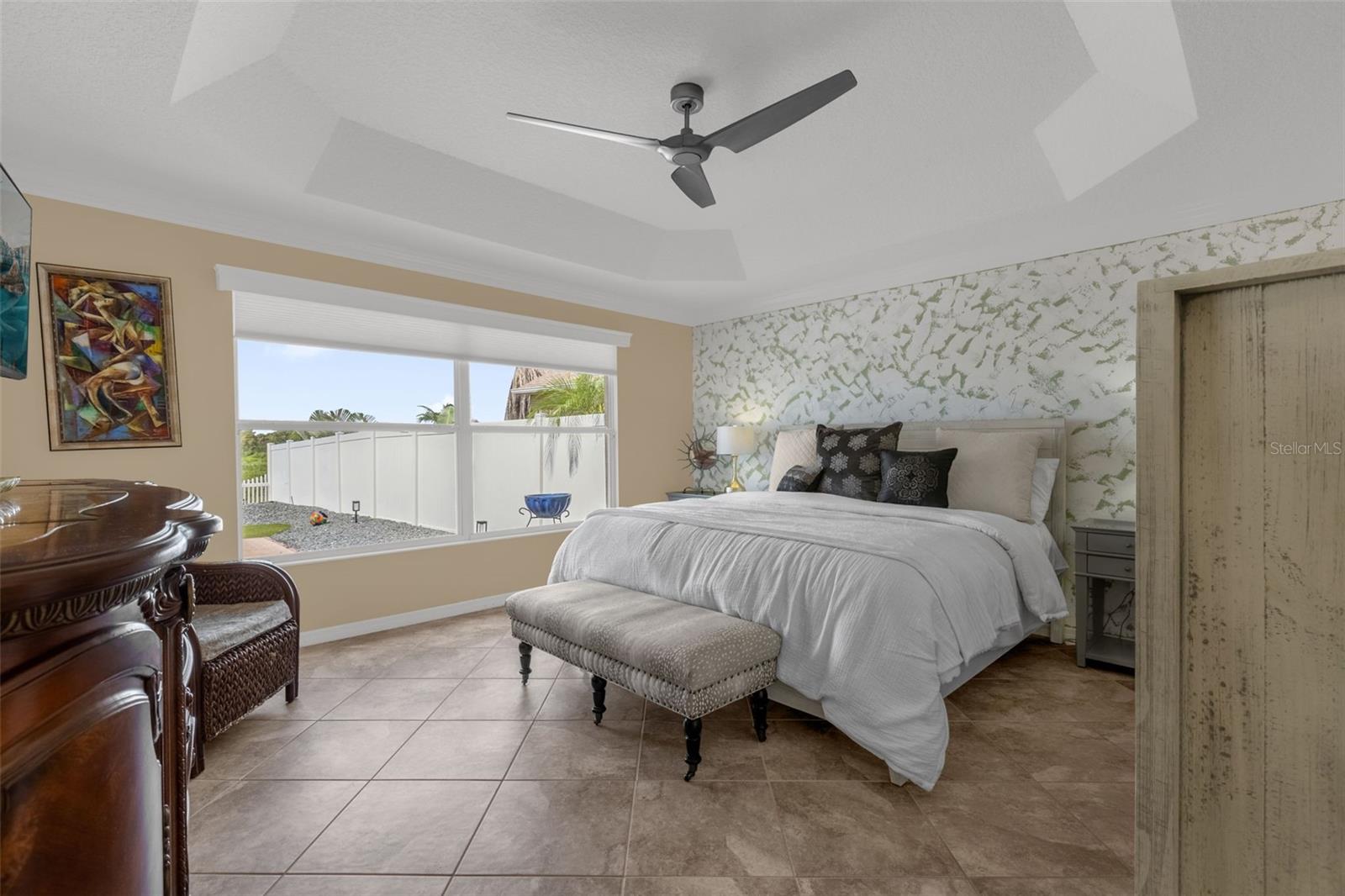 694 Avecilla Dr Property Photo 21