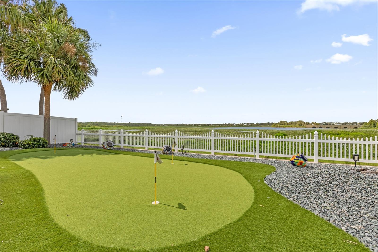 694 Avecilla Dr Property Photo 40