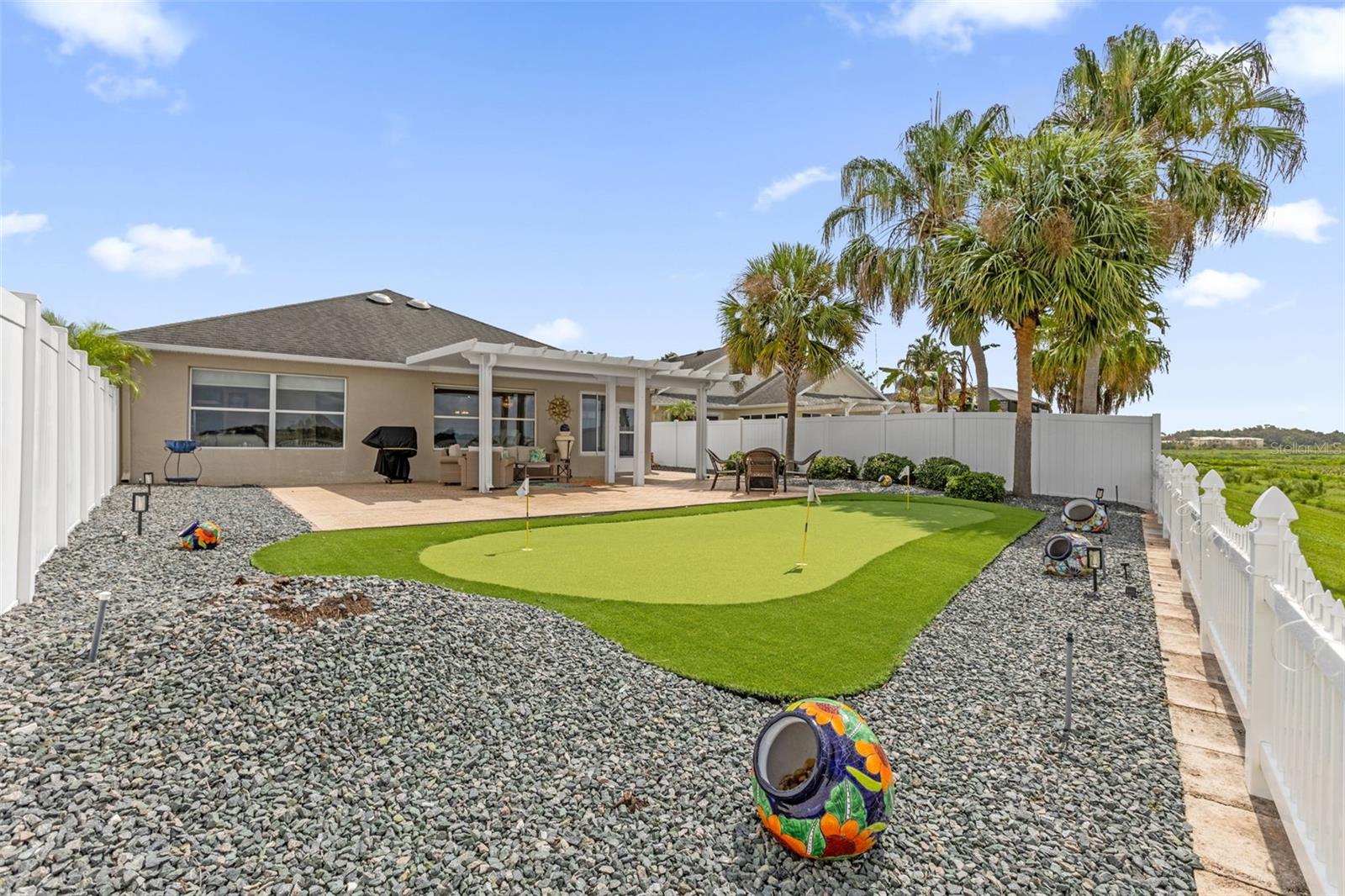 694 Avecilla Dr Property Photo 42