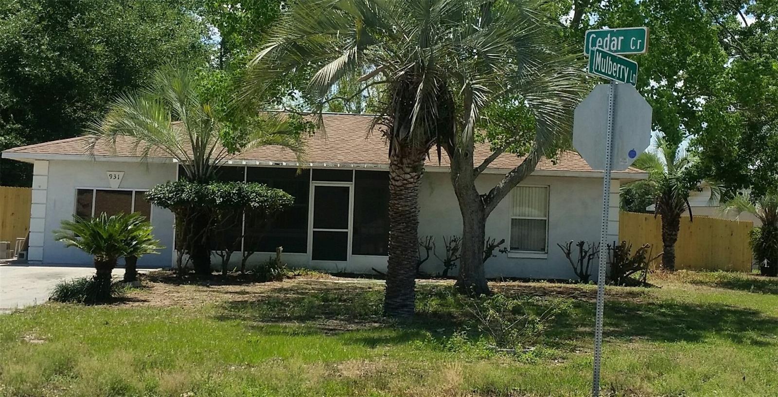 931 Cedar Cir Property Photo 1