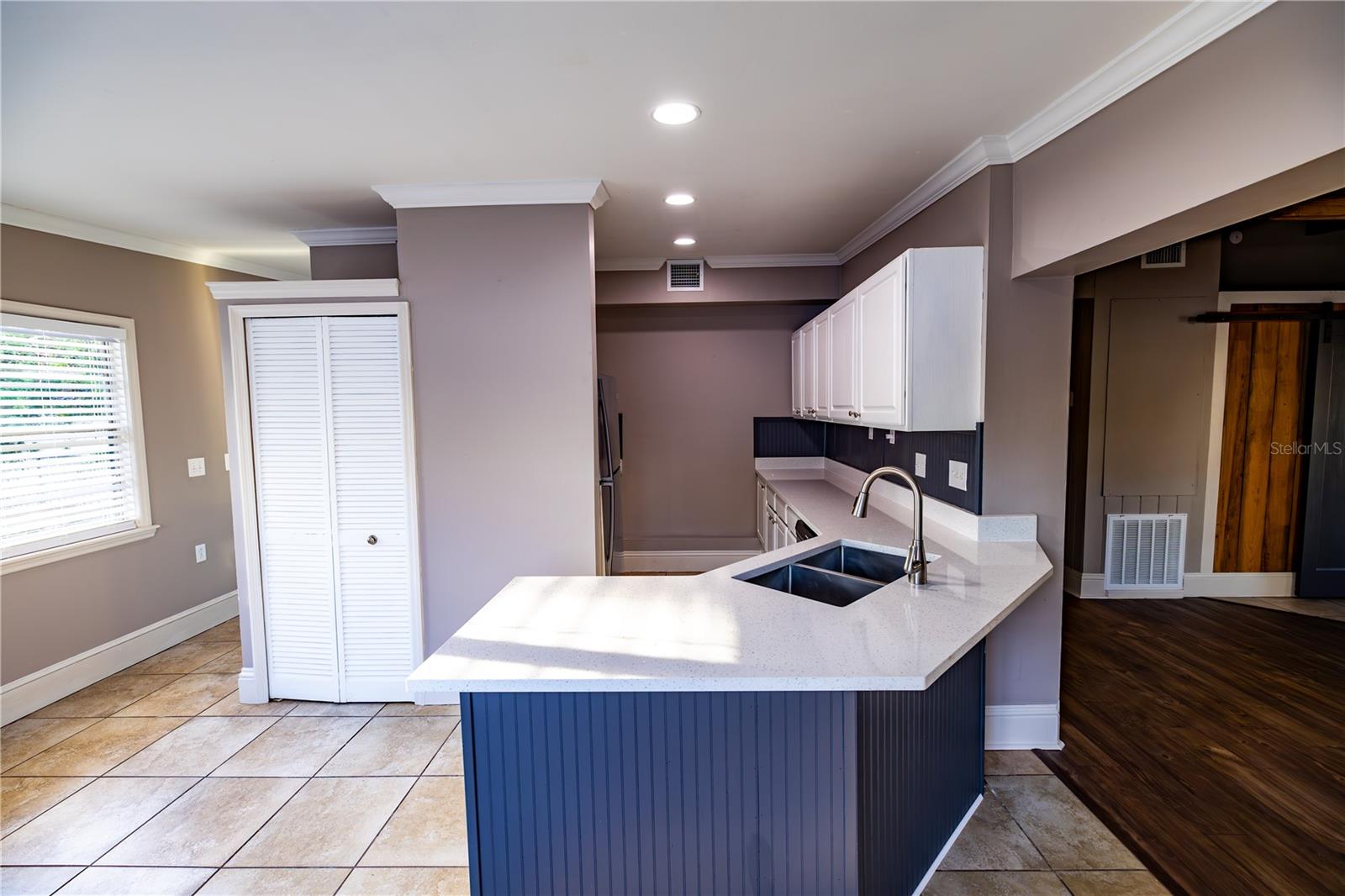 2026 Sunset Ln Property Photo 13