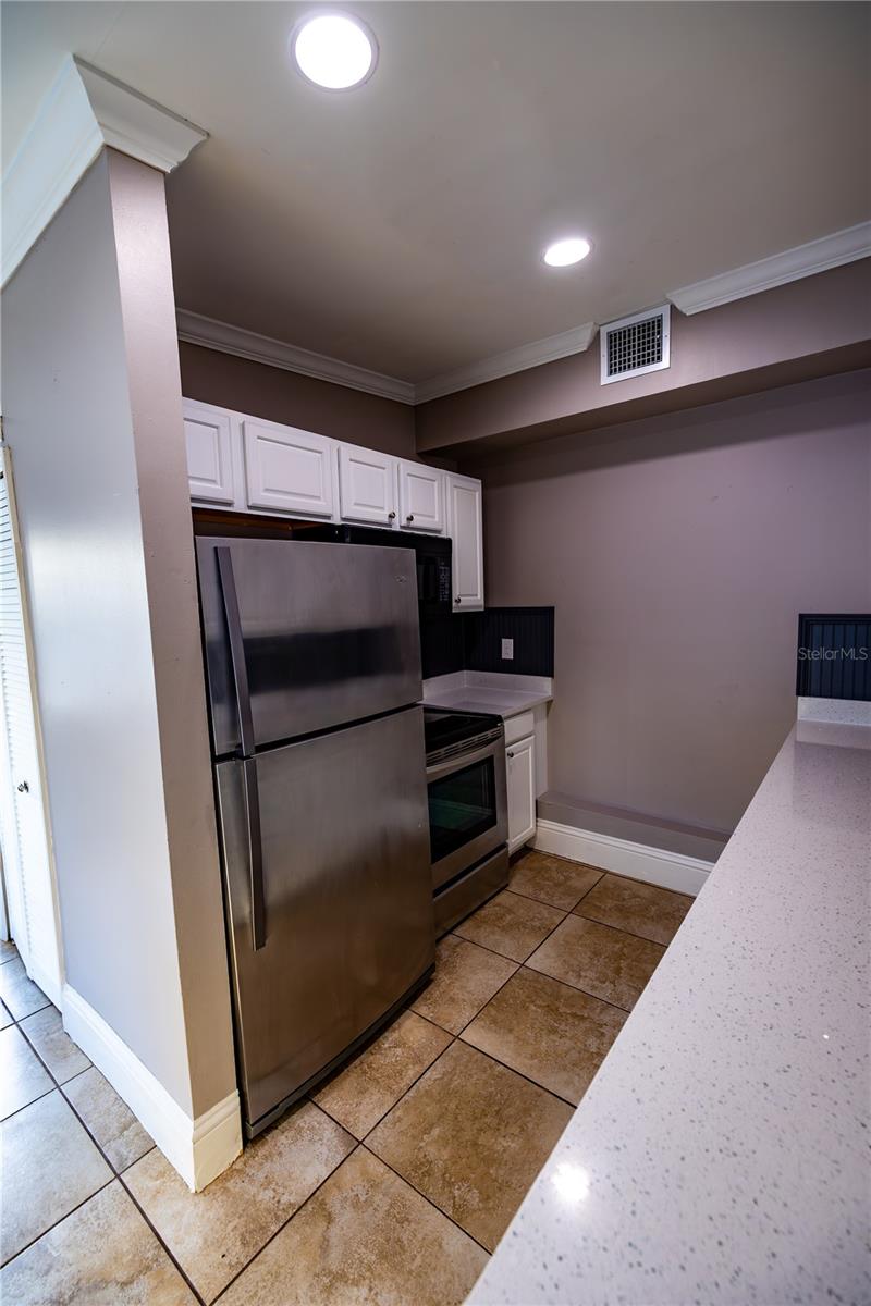 2026 Sunset Ln Property Photo 15