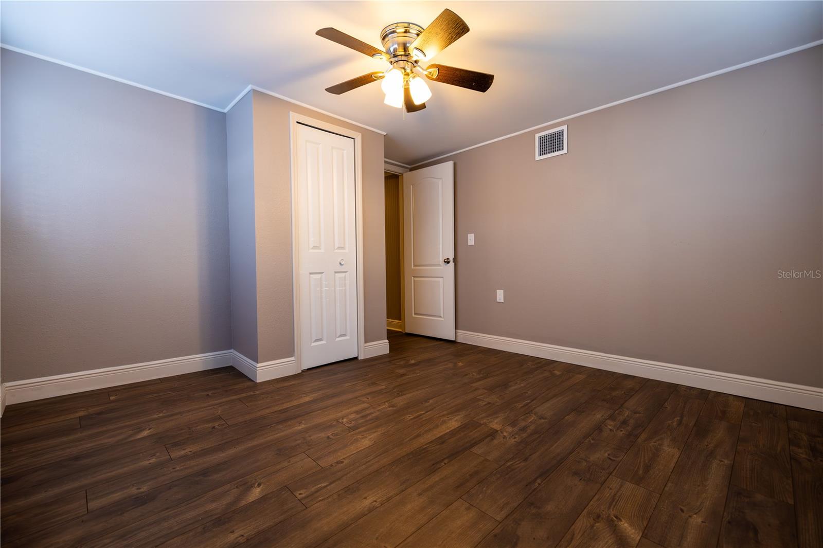 2026 Sunset Ln Property Photo 26