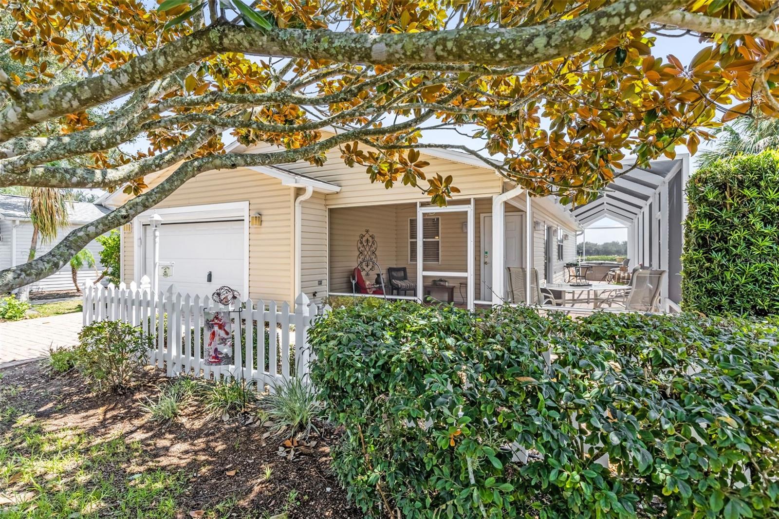 2801 Barboza Dr Property Photo 7