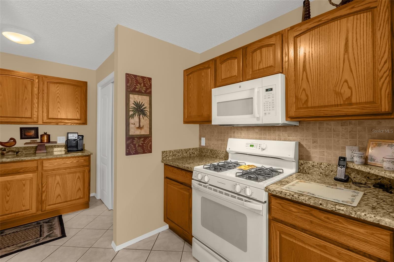 2801 Barboza Dr Property Photo 21