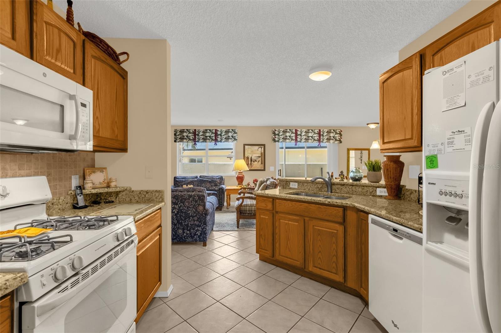 2801 Barboza Dr Property Photo 23