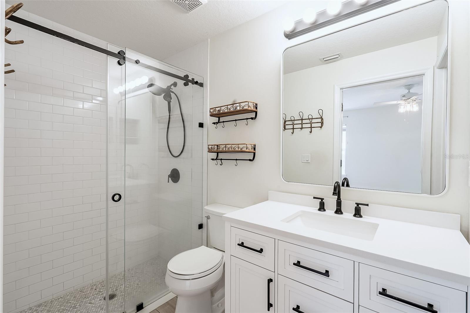10105 Lenox St Property Photo 23
