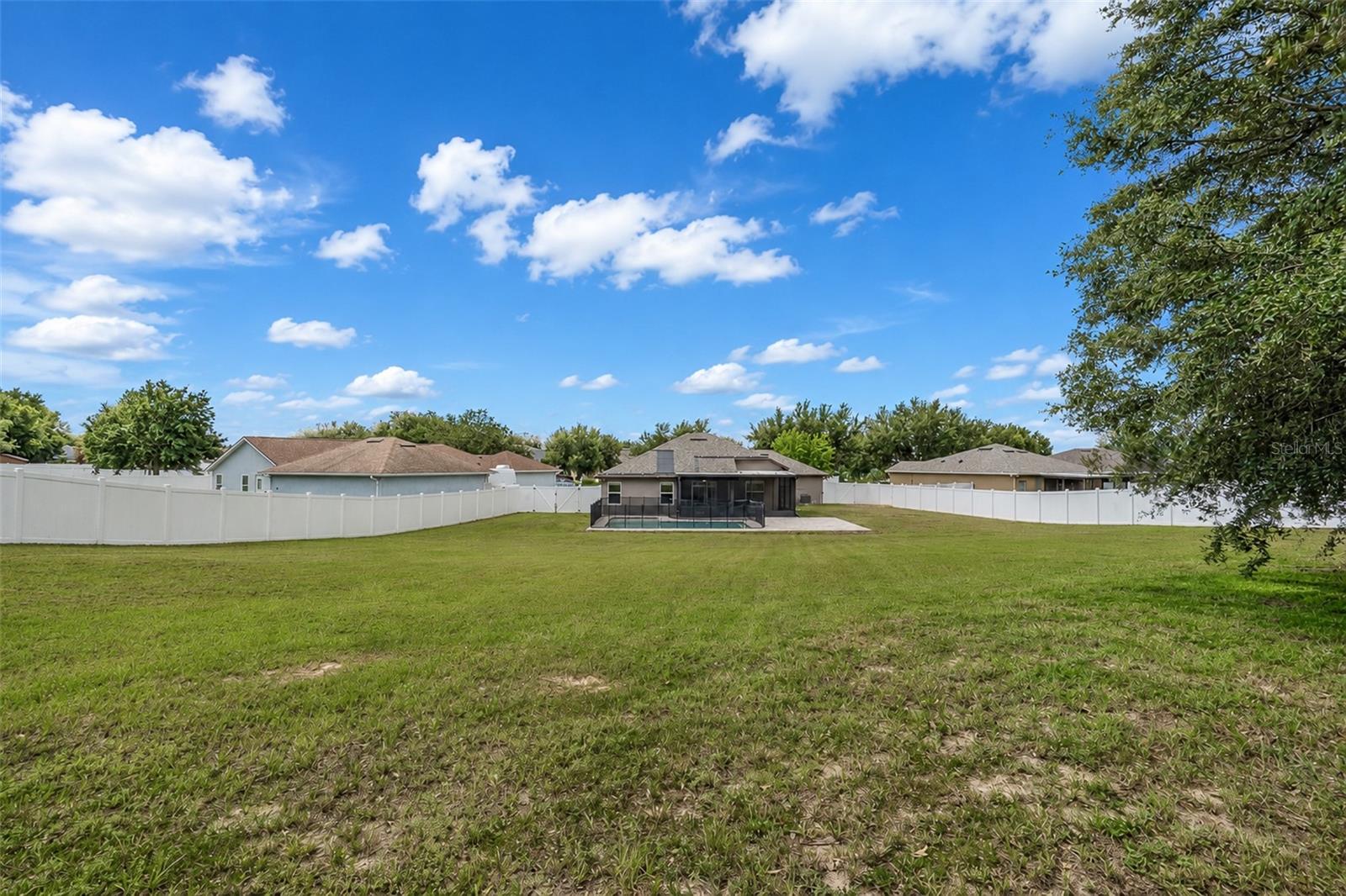 10105 Lenox St Property Photo 36