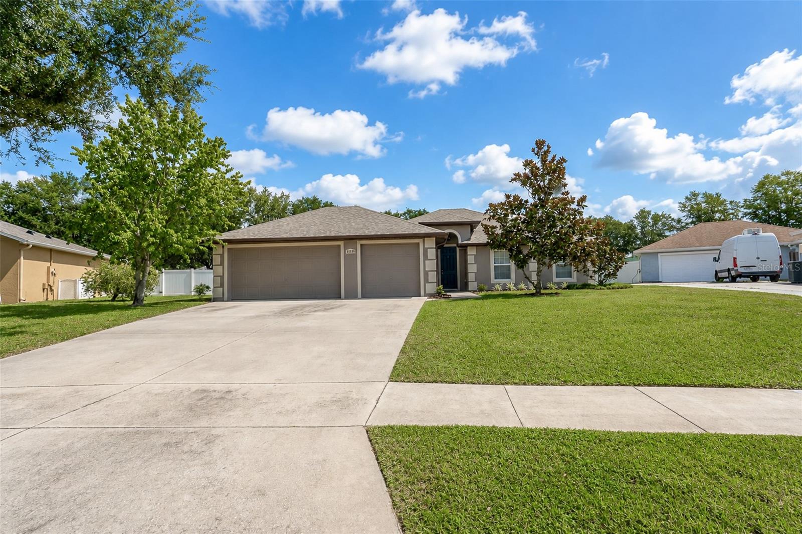 10105 Lenox St Property Photo 50