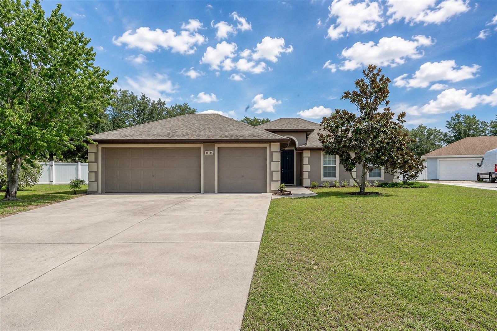 10105 Lenox St Property Photo 51