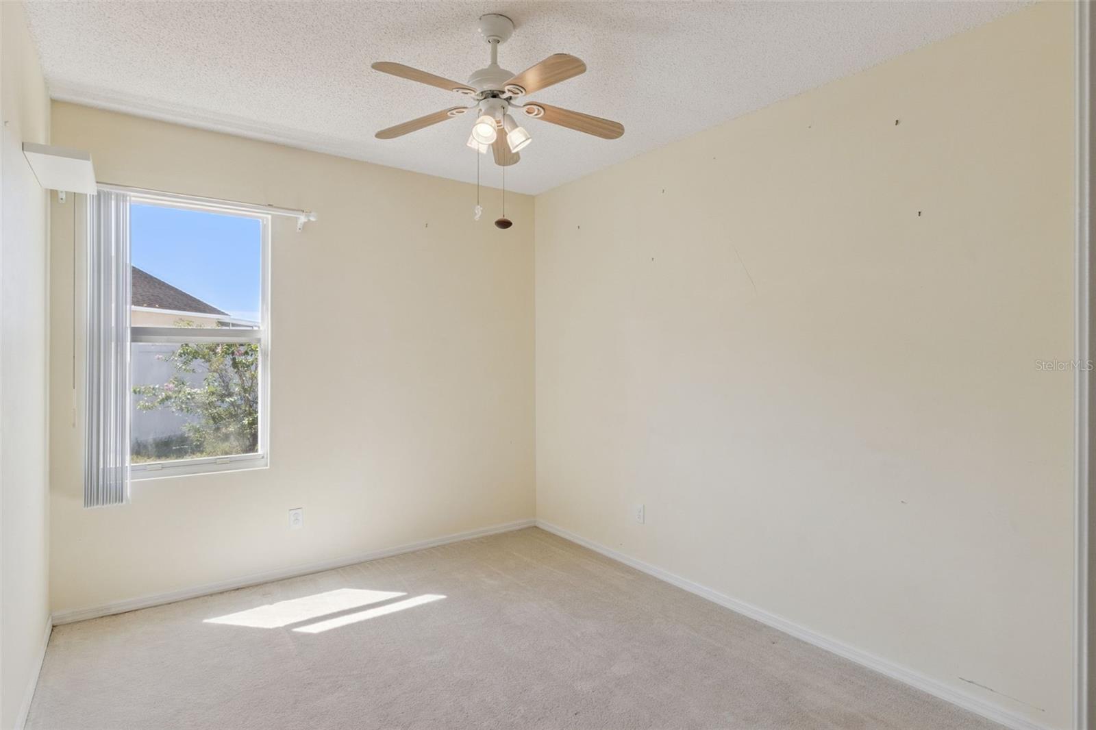 448 Cotswold Cir Property Photo 25