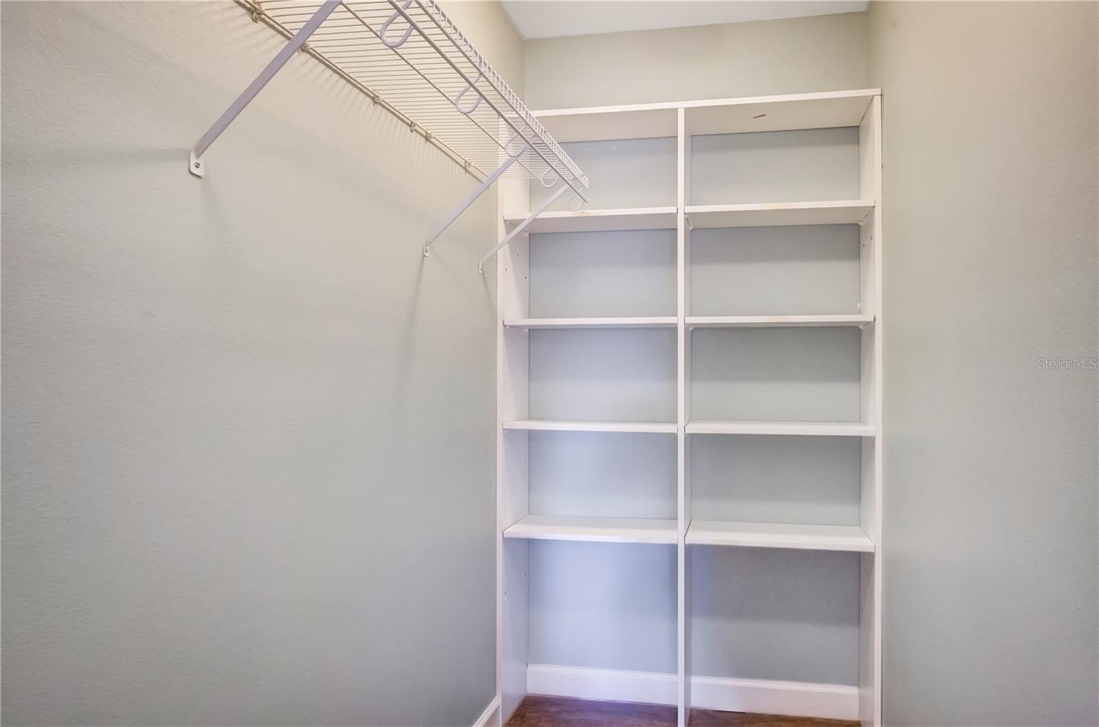 364 Cherry Tree St Property Photo 15