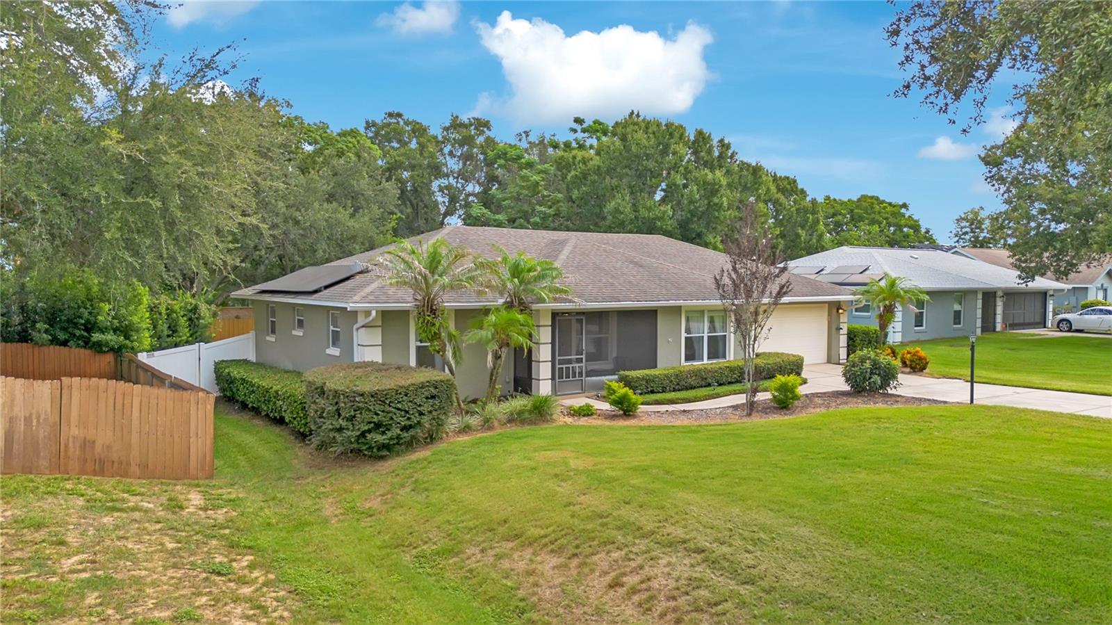 364 Cherry Tree St Property Photo 30