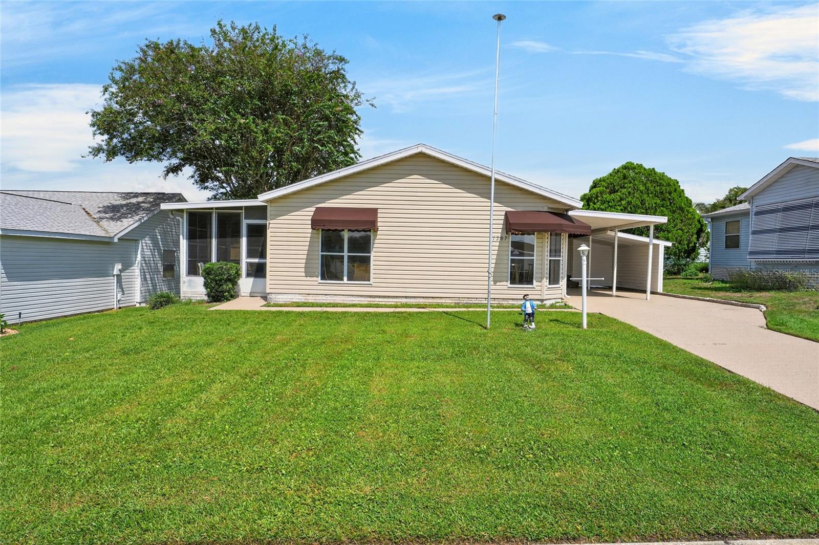 1207 Palmetto Dr Property Photo 1