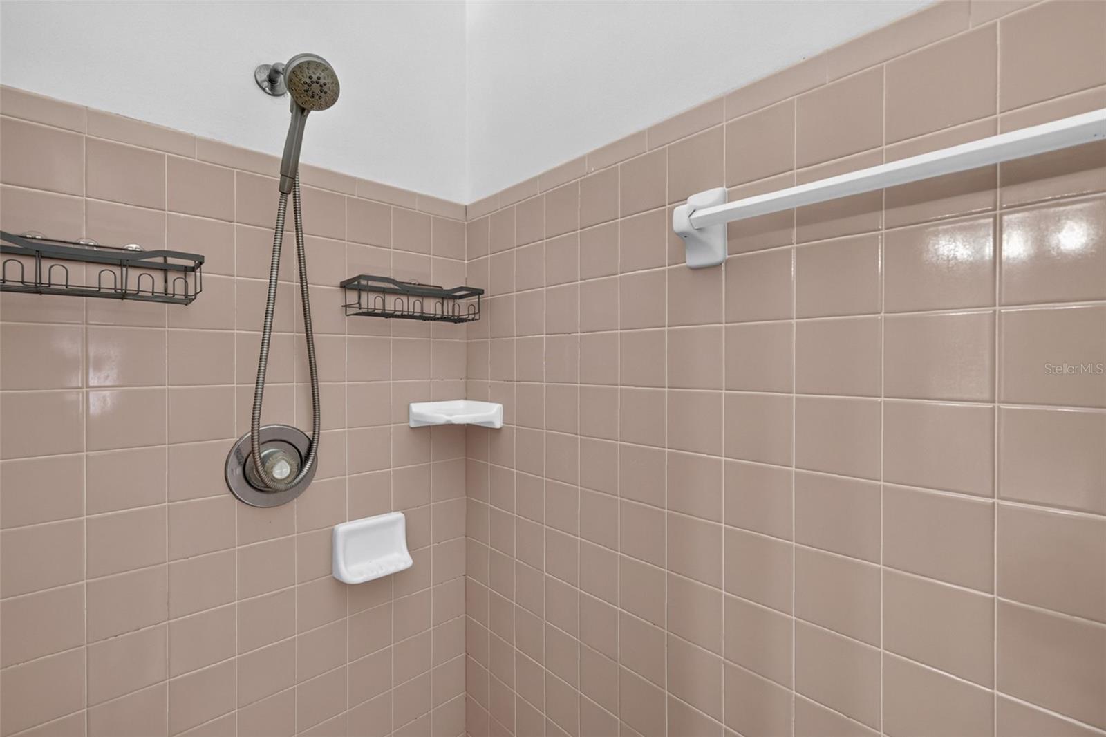 606 Cricket Hollow Ln Property Photo 28