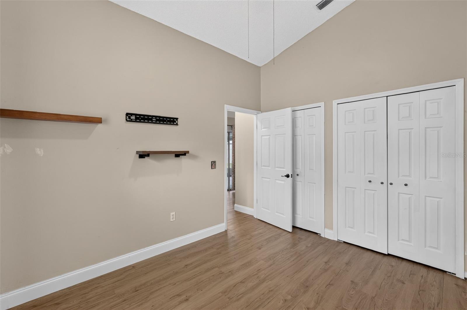606 Cricket Hollow Ln Property Photo 32