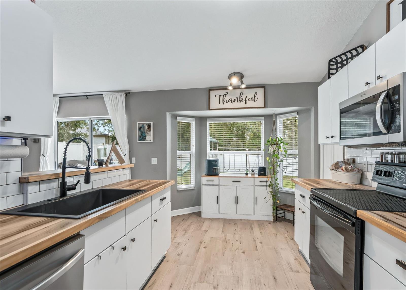6 Hemlock Court Pass Property Photo 15