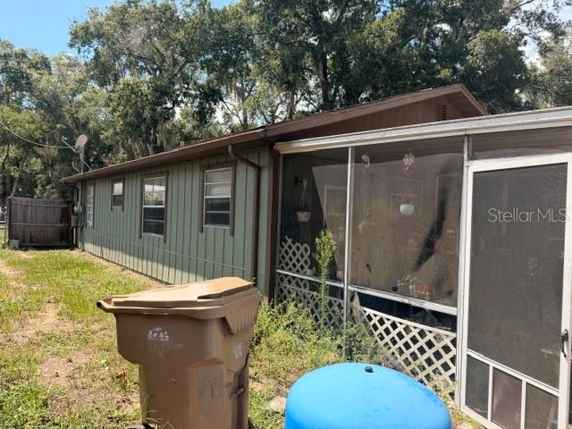 40950 W 9th St Property Photo 7