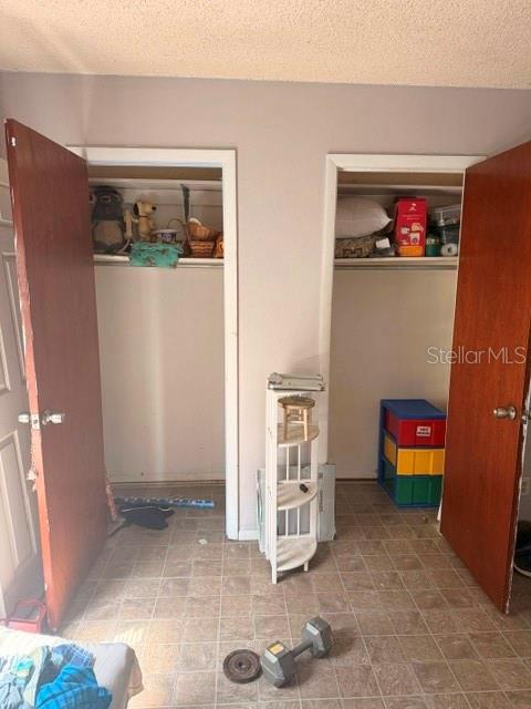 40950 W 9th St Property Photo 14