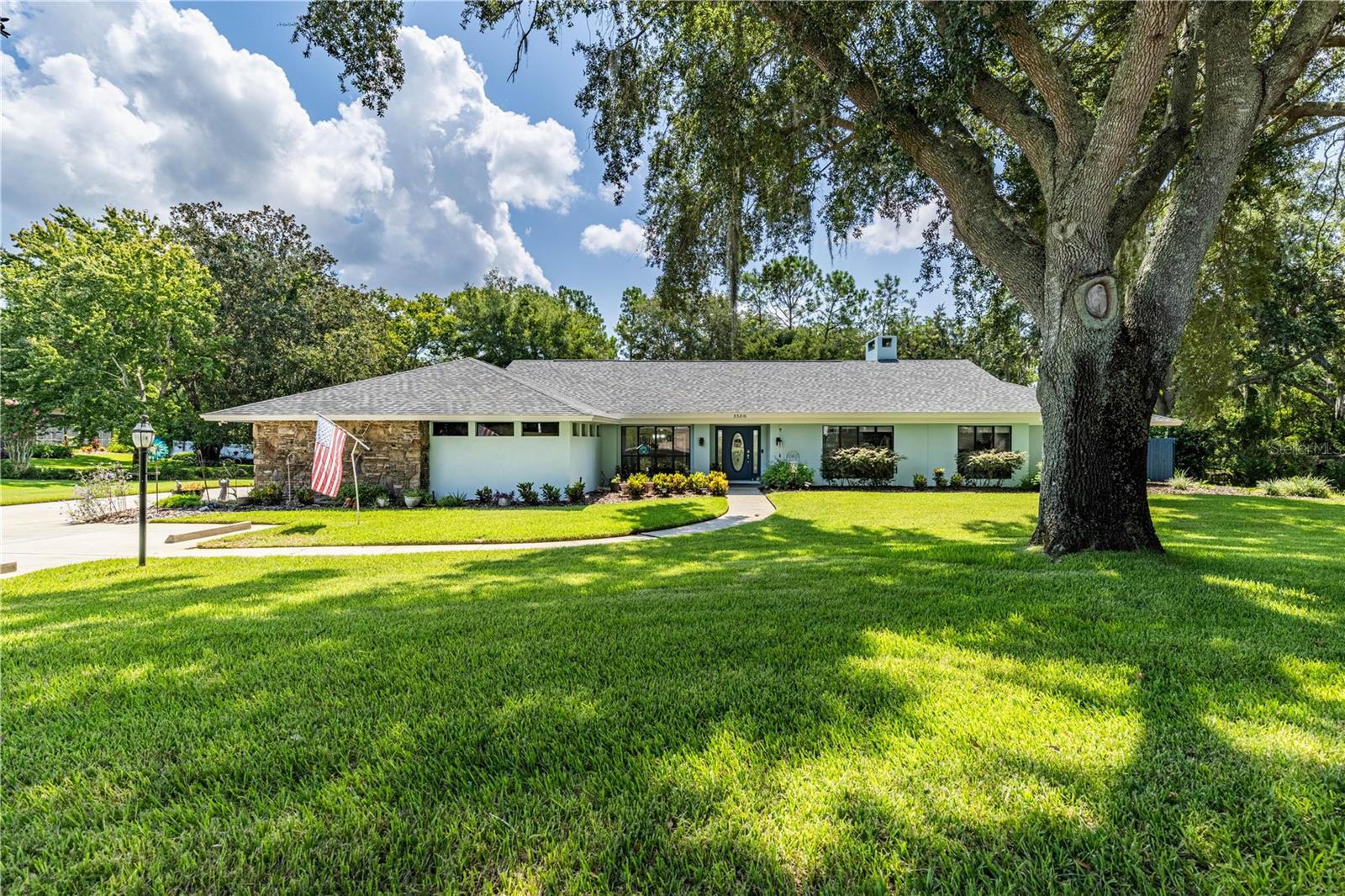 33816 SPRING DR