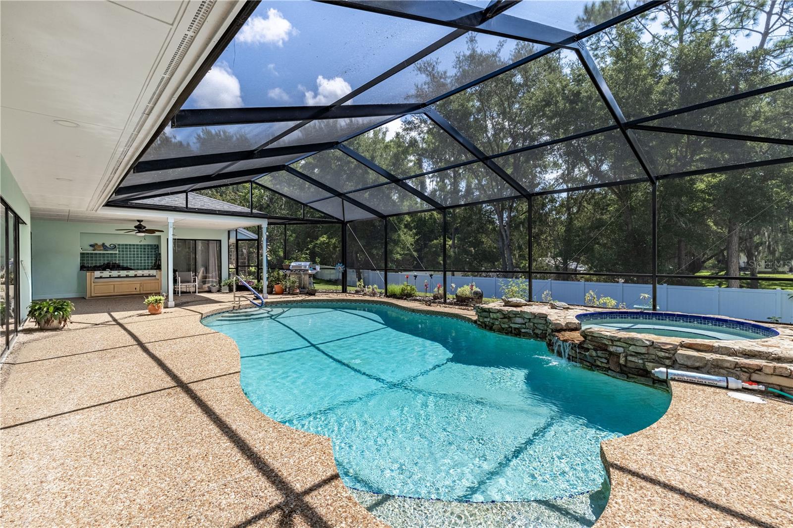 33816 Spring Dr Property Photo 33
