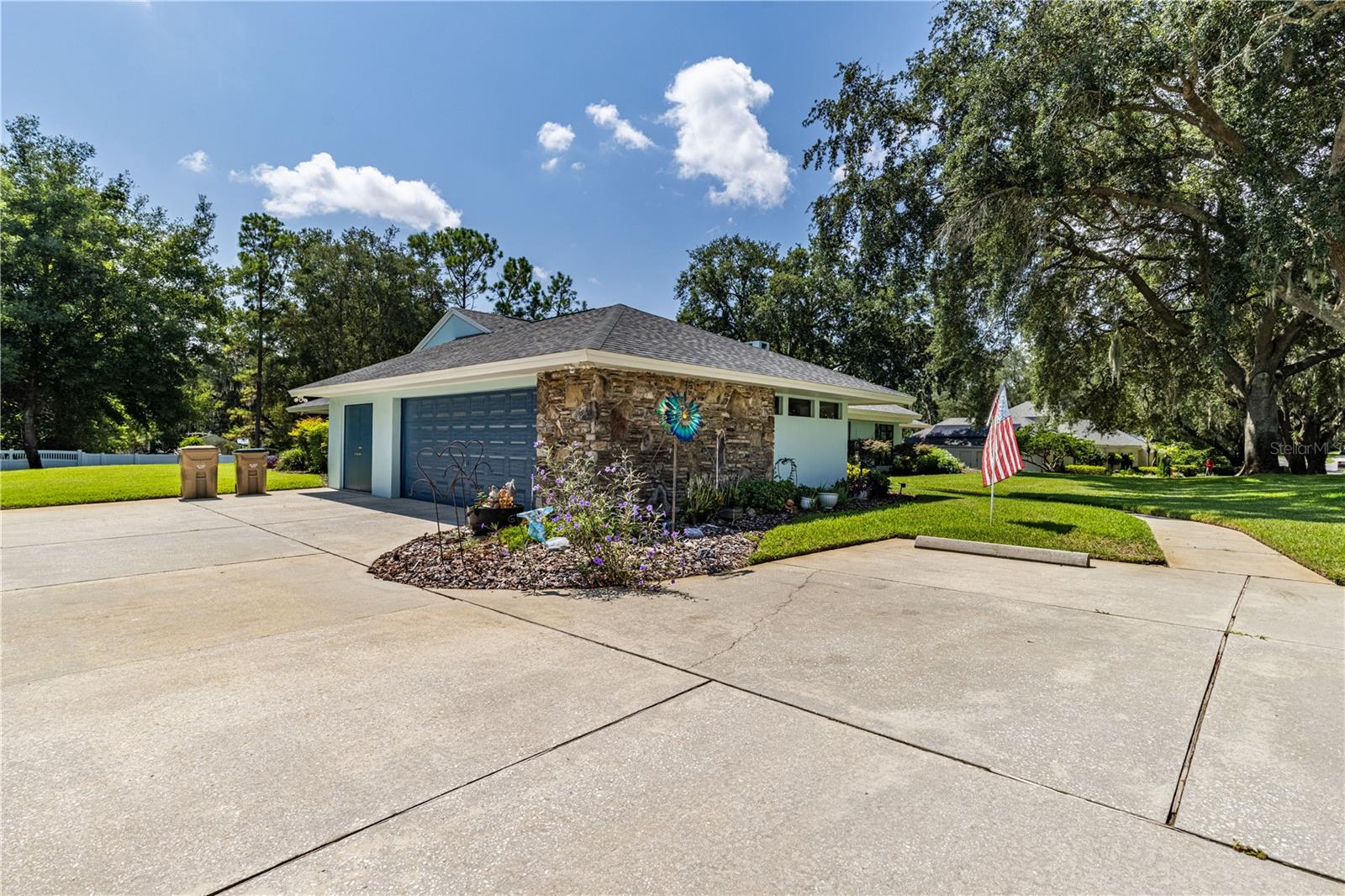 33816 Spring Dr Property Photo 43