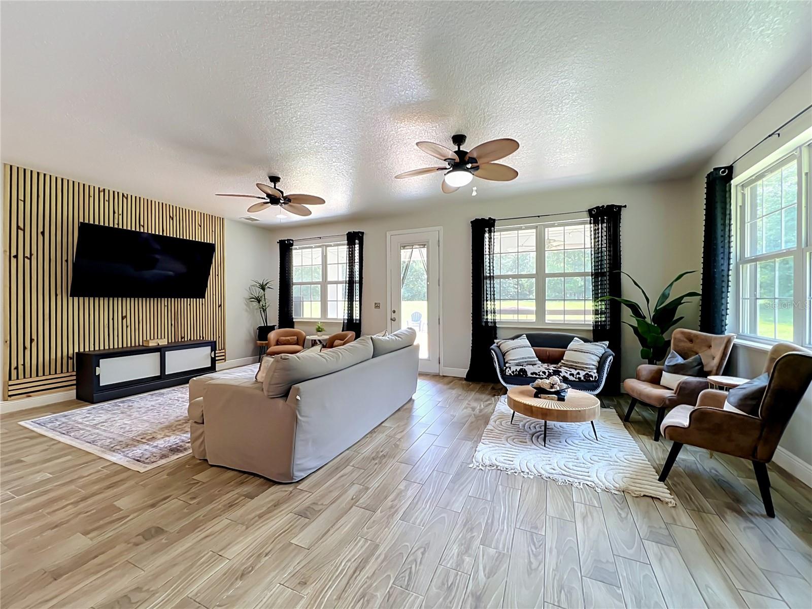 34814 William Ln Property Photo 26