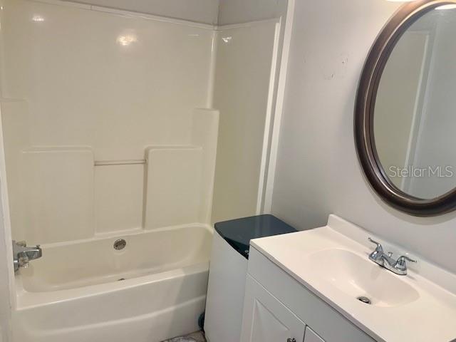 9775 Se 164th Pl Property Photo 10