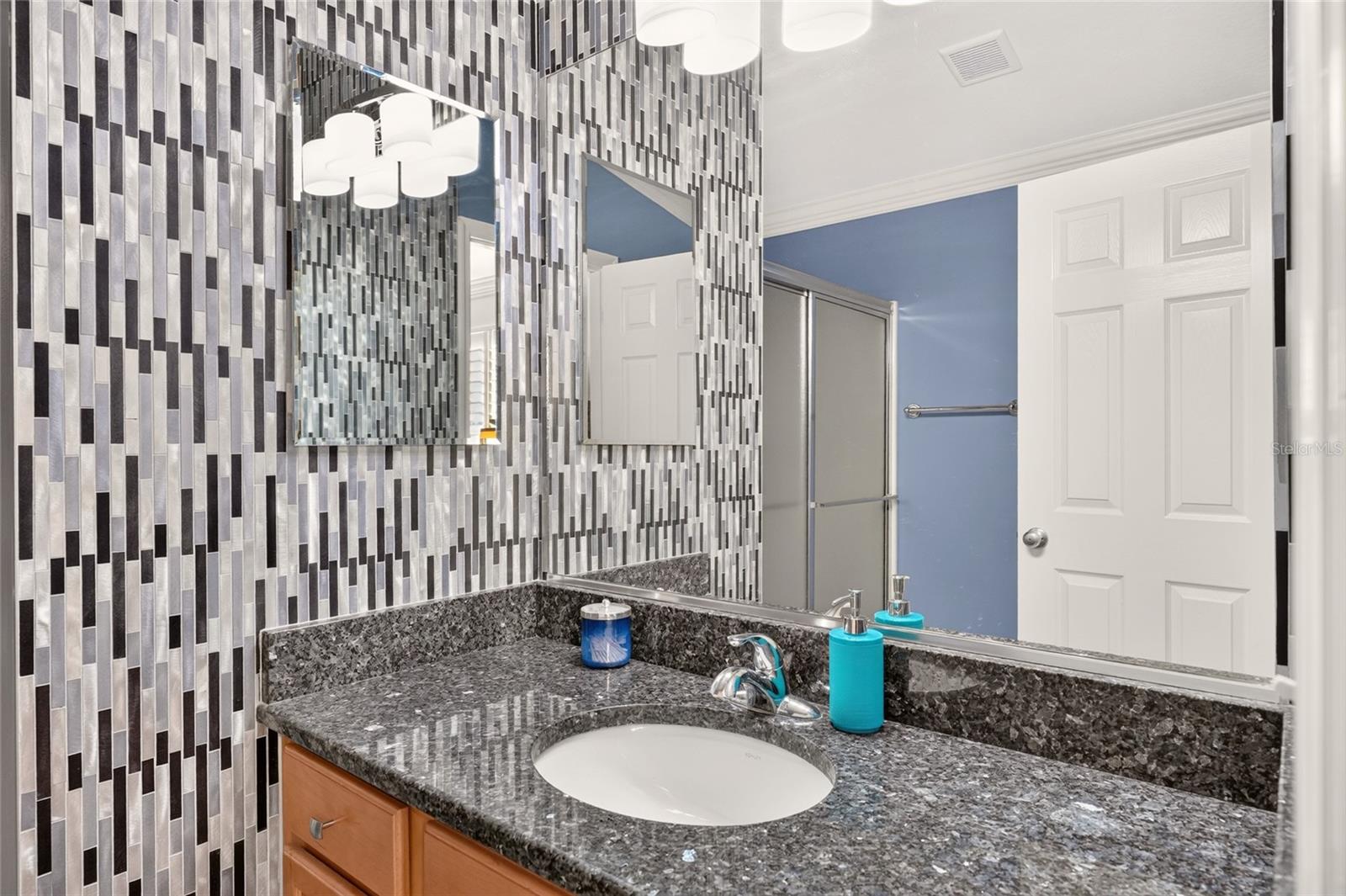 2207 Jetta Way Property Photo 45