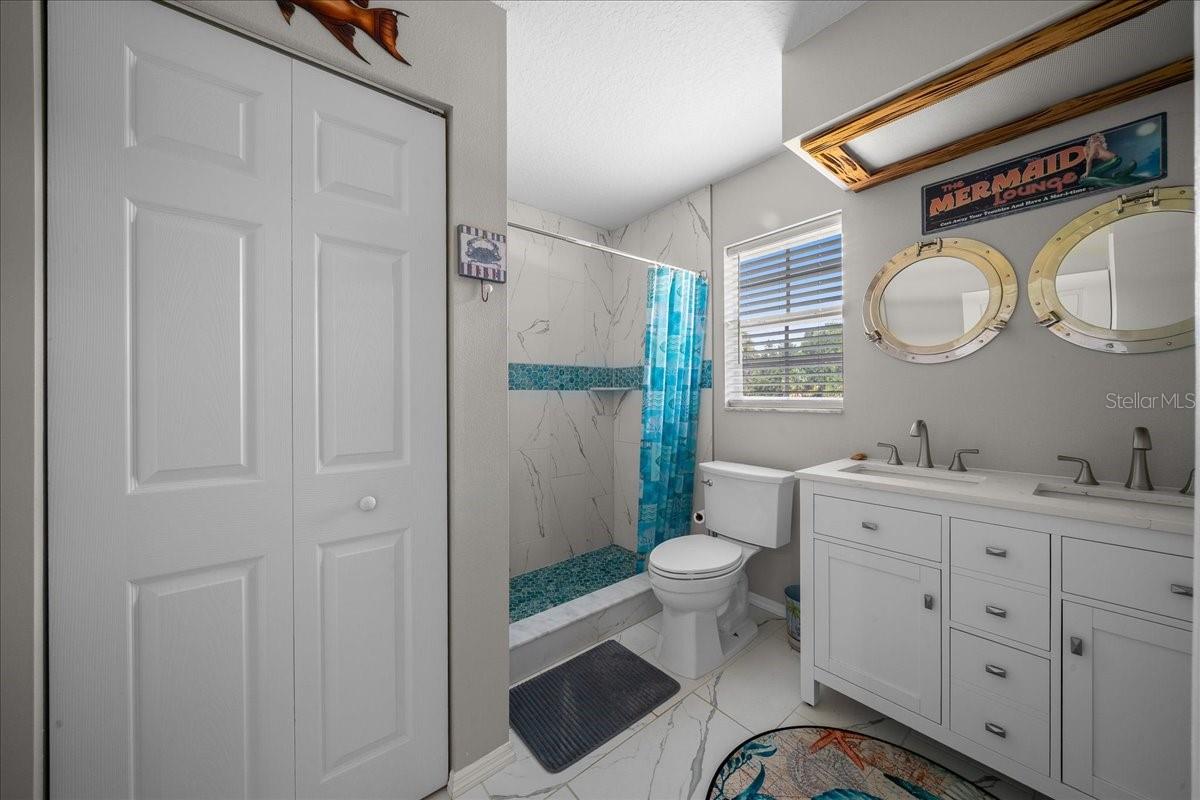 11275 W Pool Ct Property Photo 5
