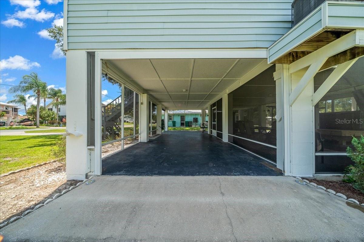 11275 W Pool Ct Property Photo 48