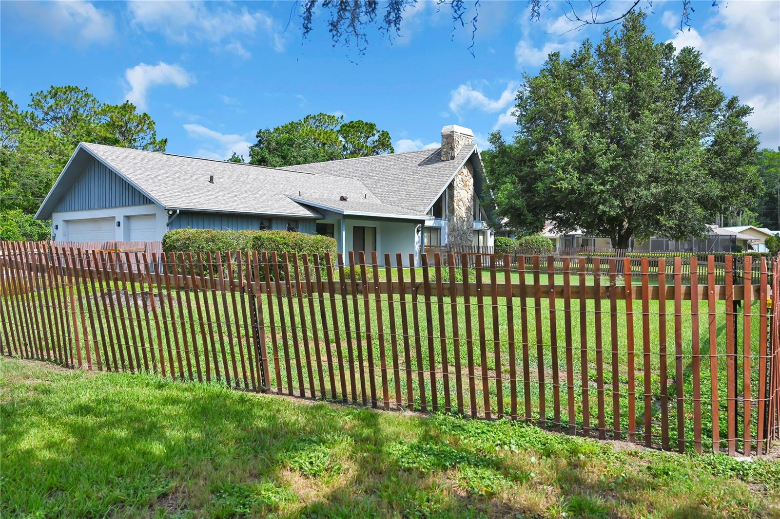 821 N Golf Course Dr Property Photo 32