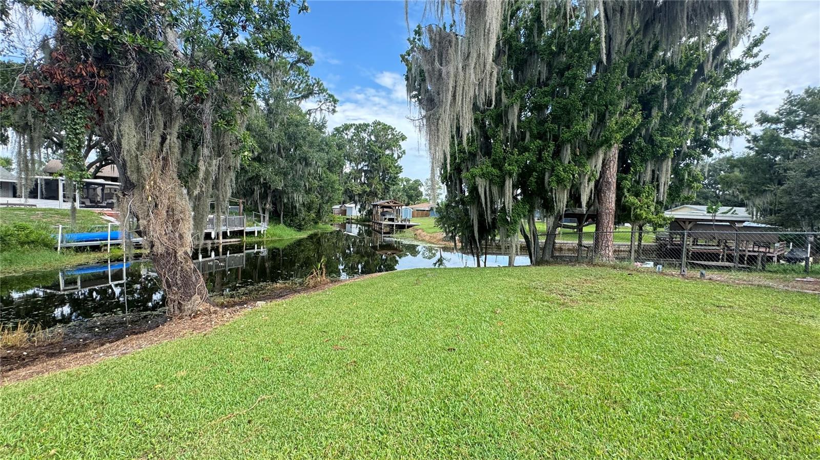 12115 Virginia Dr Property Photo 90
