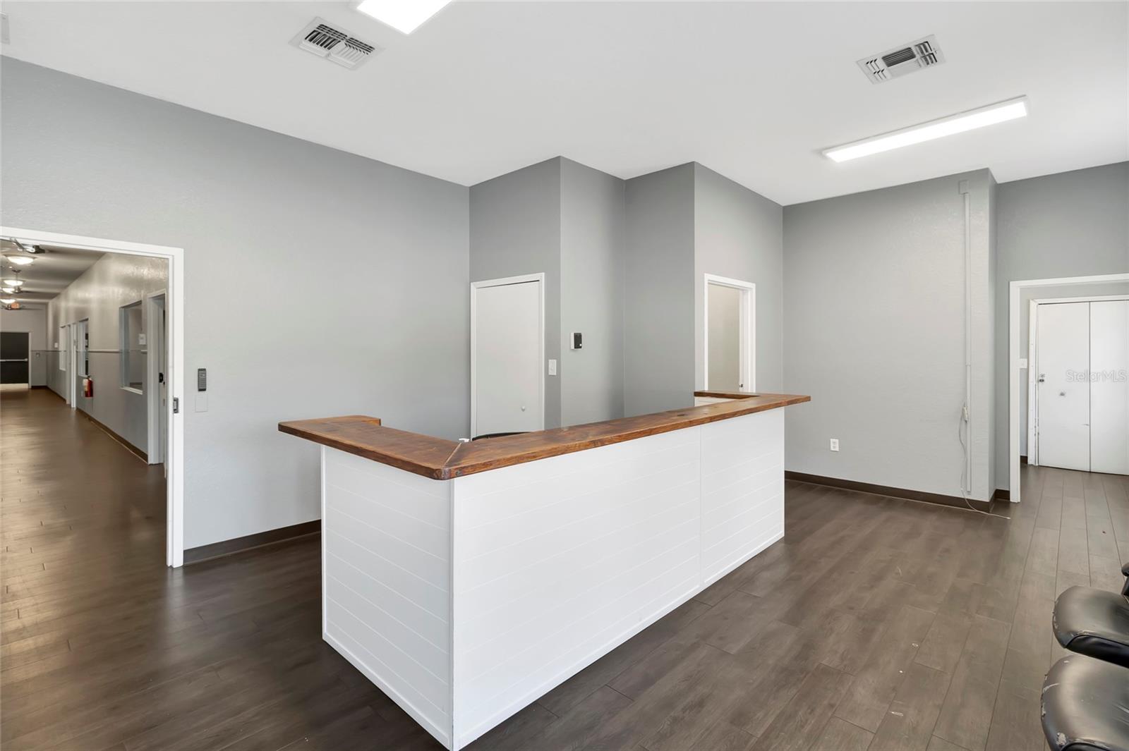 105 E Baker St Property Photo 8