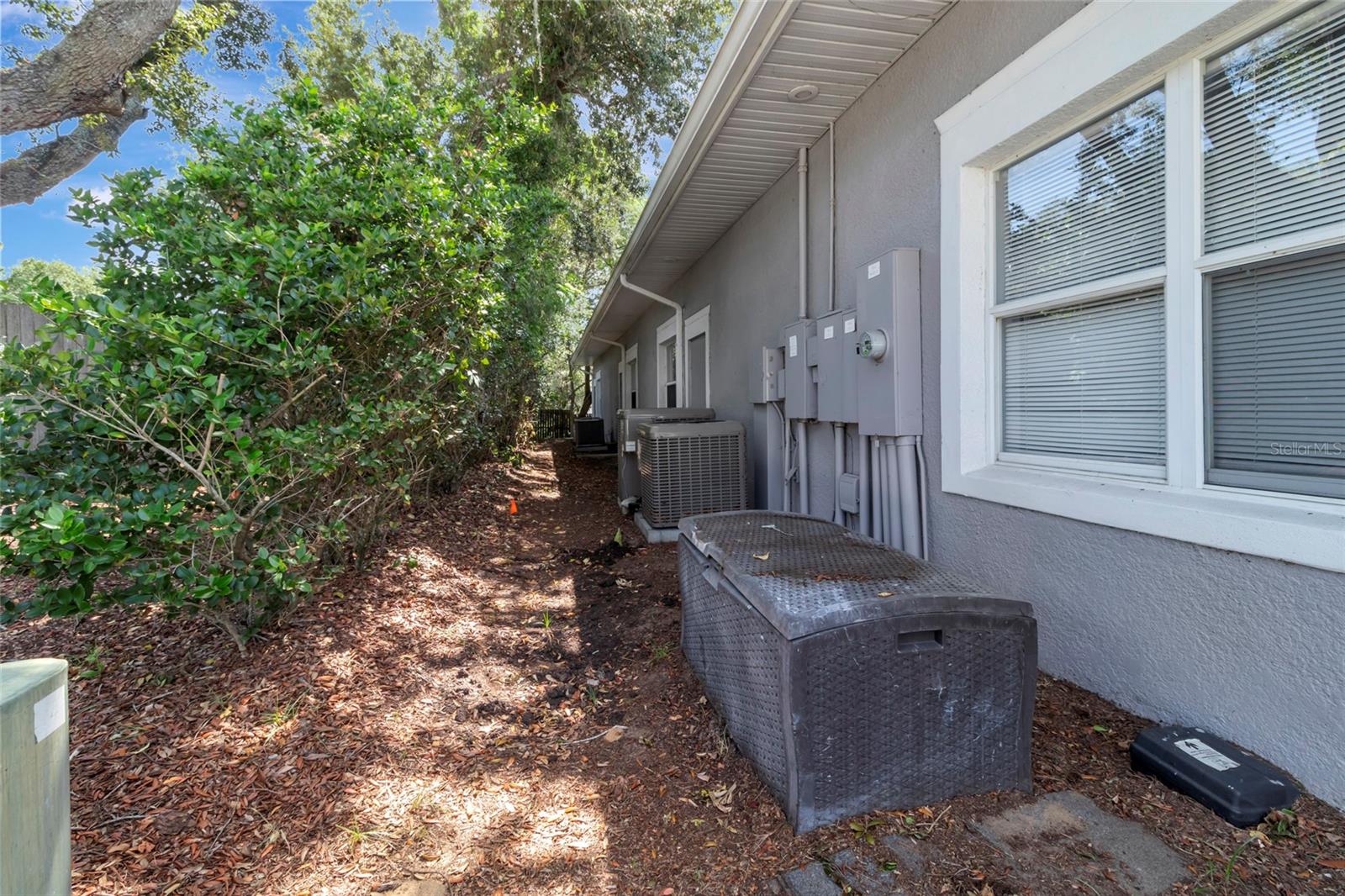 105 E Baker St Property Photo 30