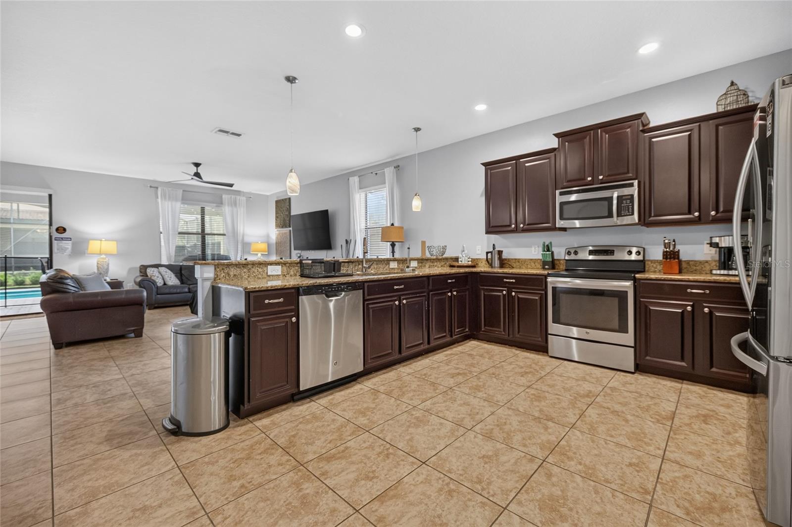 1400 Wexford Way Property Photo 10