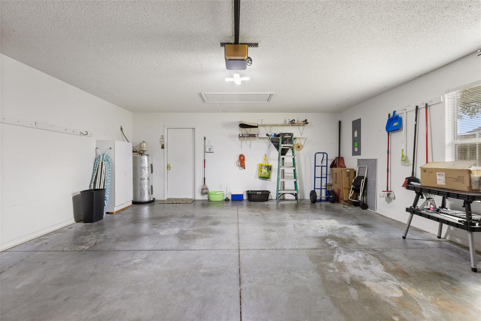 2527 Botello Ave Property Photo 23
