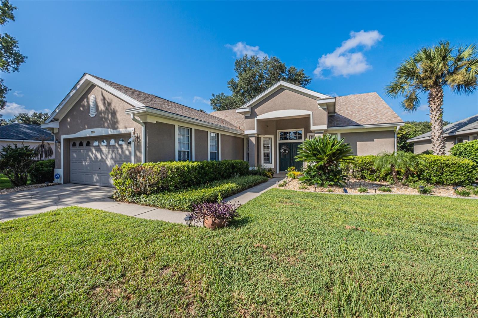 7004 Pine Hollow Dr Property Photo 1