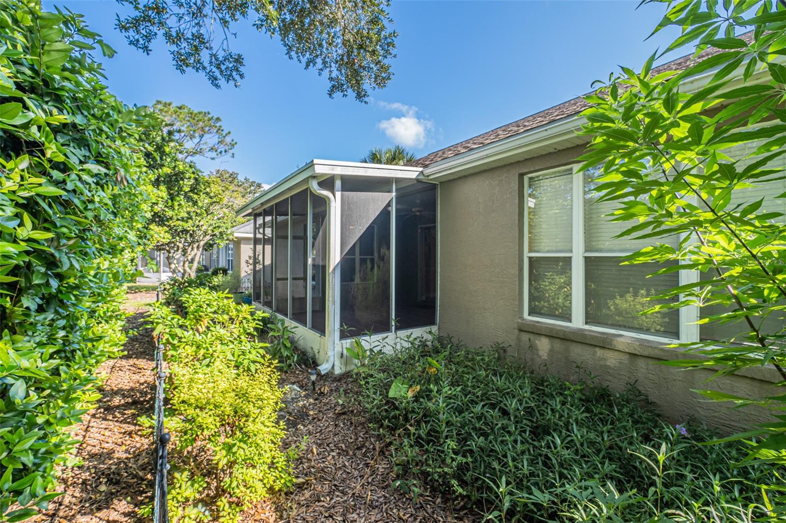 7004 Pine Hollow Dr Property Photo 44