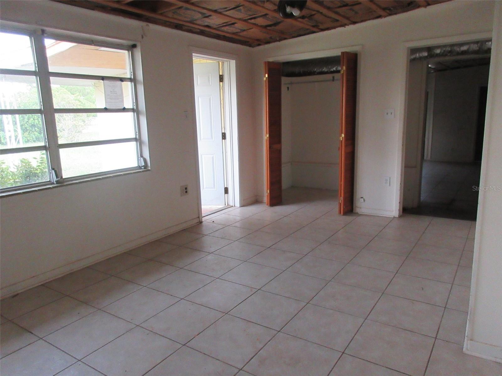 11639 Huggins St Property Photo 8