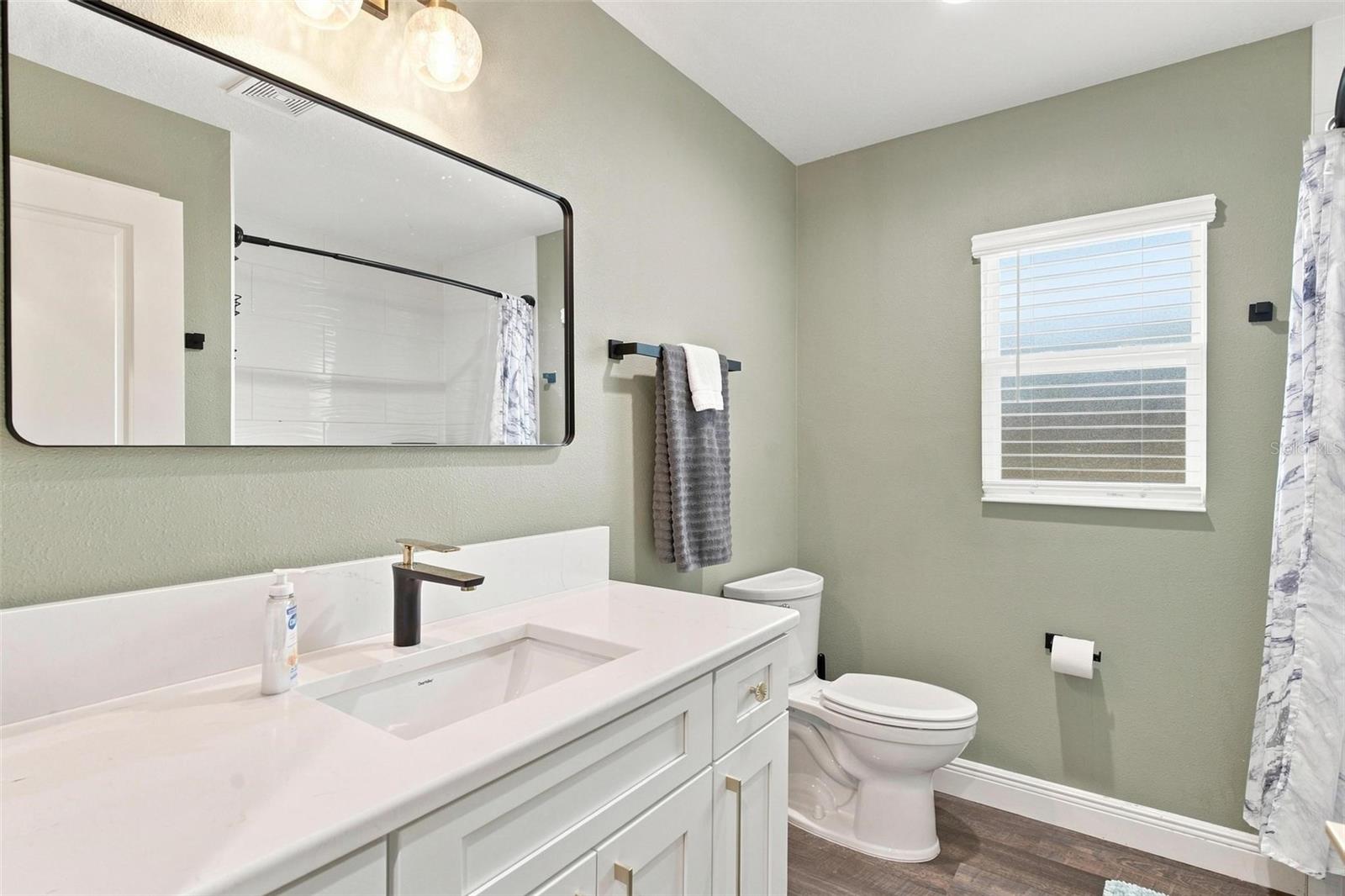 5240 Royal Oak Dr Property Photo 29