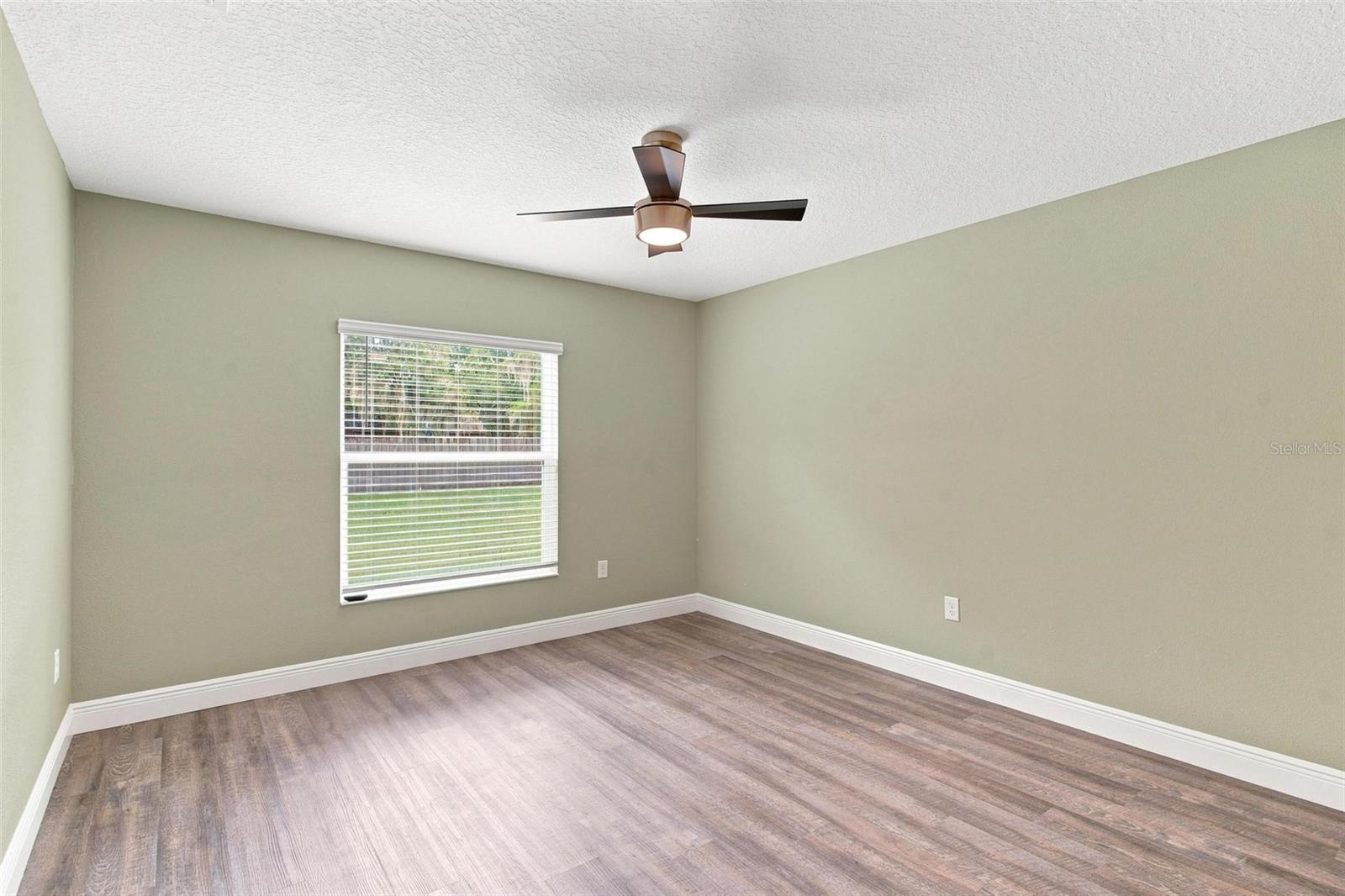 5240 Royal Oak Dr Property Photo 31